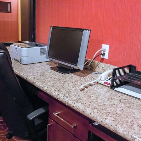 Comfort Inn & Suites Trussville I-59 Exit 141 Buitenkant foto