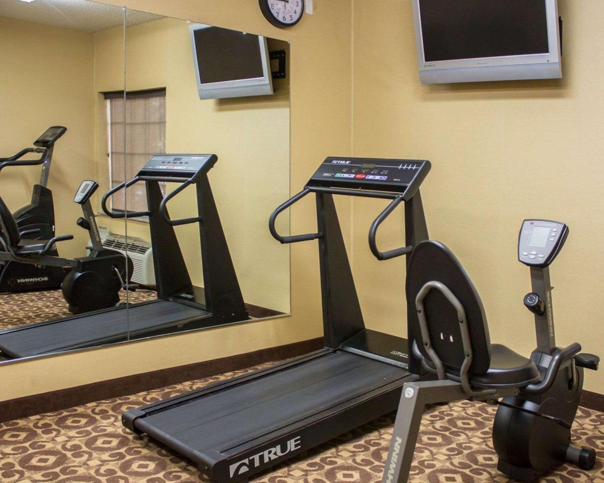 Comfort Inn & Suites Trussville I-59 Exit 141 Buitenkant foto