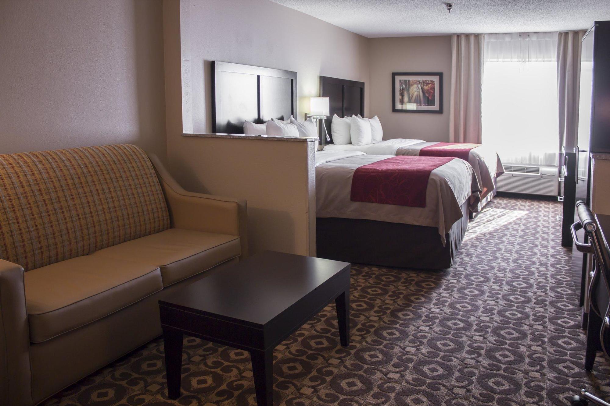 Comfort Inn & Suites Trussville I-59 Exit 141 Buitenkant foto