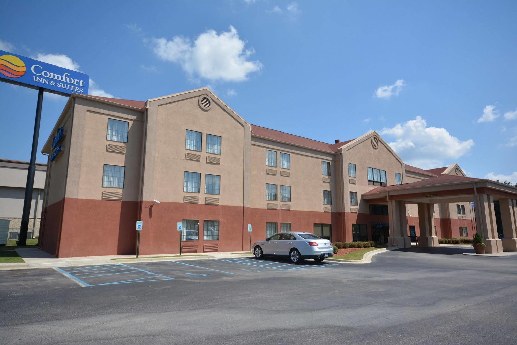Comfort Inn & Suites Trussville I-59 Exit 141 Buitenkant foto